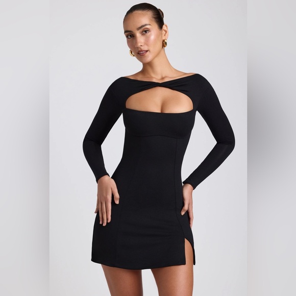 Oh Polly Dresses & Skirts - SARLA
Modal Twist-Front Long-Sleeve Mini Dress in Black